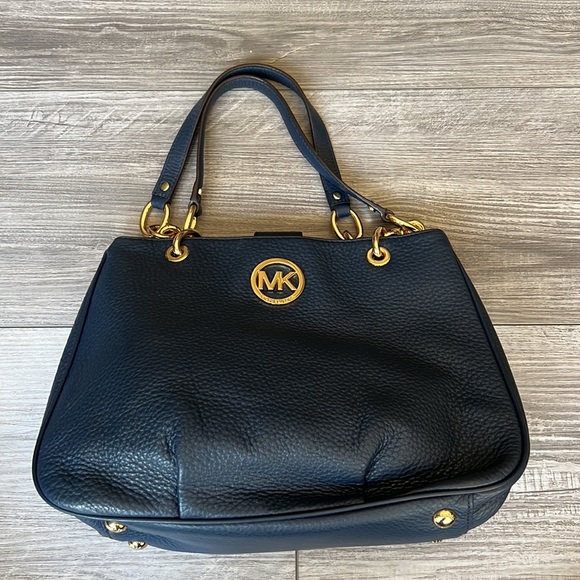 🆕Michael Kors Shoulder bag - Picture 2 of 7